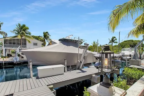 105 2nd Lane Key Largo FL 33037