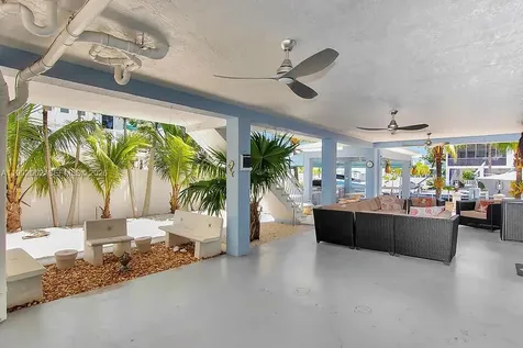 105 2nd Lane Key Largo FL 33037