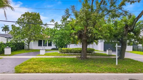 1850 NE 199th Street Miami FL 33179
