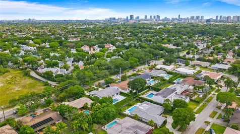 1850 NE 199th Street Miami FL 33179