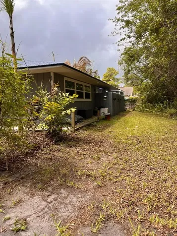 1125 SW 15th Avenue SW Vero Beach FL 32962