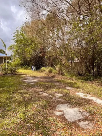 1125 SW 15th Avenue SW Vero Beach FL 32962