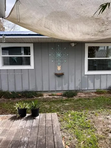 1125 SW 15th Avenue SW Vero Beach FL 32962