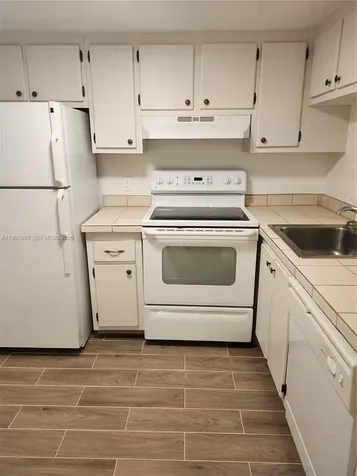 9410 Poinciana Place Davie FL 33324