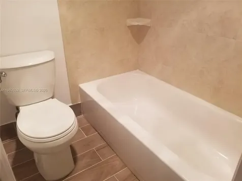 9410 Poinciana Place Davie FL 33324