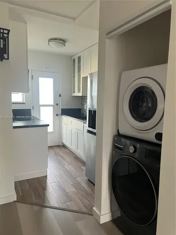 225 SE 16th Avenue Fort Lauderdale FL 33301