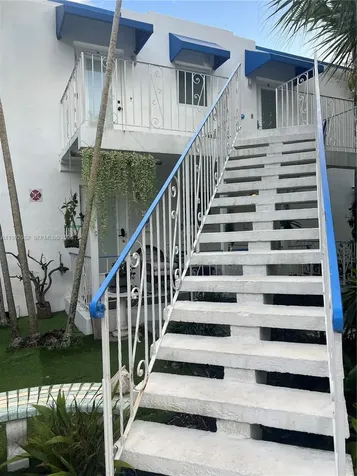 225 SE 16th Avenue Fort Lauderdale FL 33301