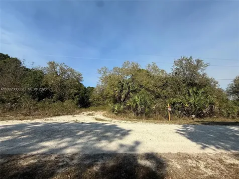 240 S Estribo Street Clewiston FL 33440