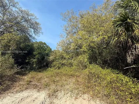 240 S Estribo Street Clewiston FL 33440