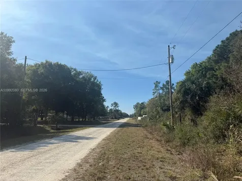 240 S Estribo Street Clewiston FL 33440
