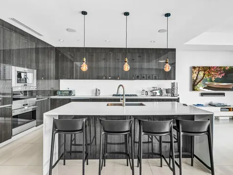 3300 NE 188th Street Aventura FL 33180