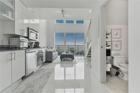60 SW 13th Street Miami FL 33130