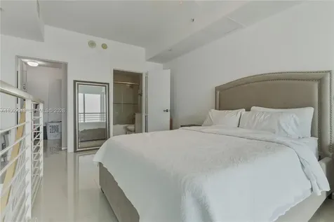 60 SW 13th Street Miami FL 33130