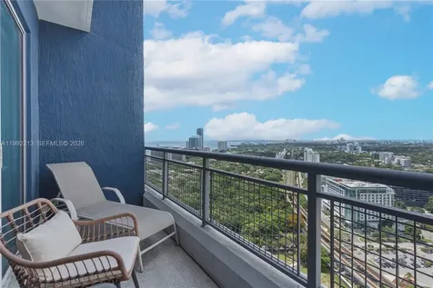 60 SW 13th Street Miami FL 33130