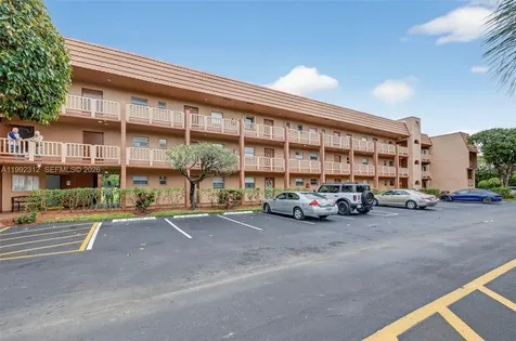 9821 Sunrise Lakes Boulevard Sunrise FL 33322