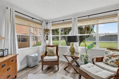 9821 Sunrise Lakes Boulevard Sunrise FL 33322