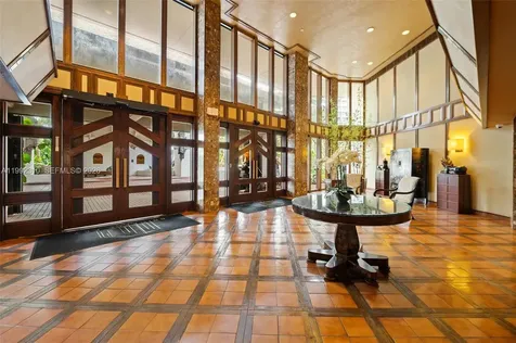 520 Brickell Key Drive Miami FL 33131