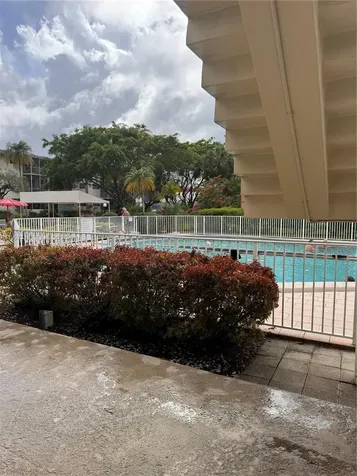 17090 NE 14th Avenue Miami FL 33162