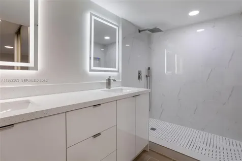 1170 SW 118th Terrace Davie FL 33325