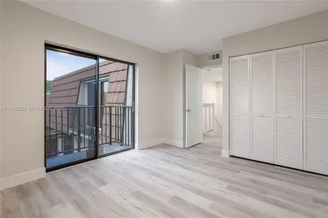 1170 SW 118th Terrace Davie FL 33325
