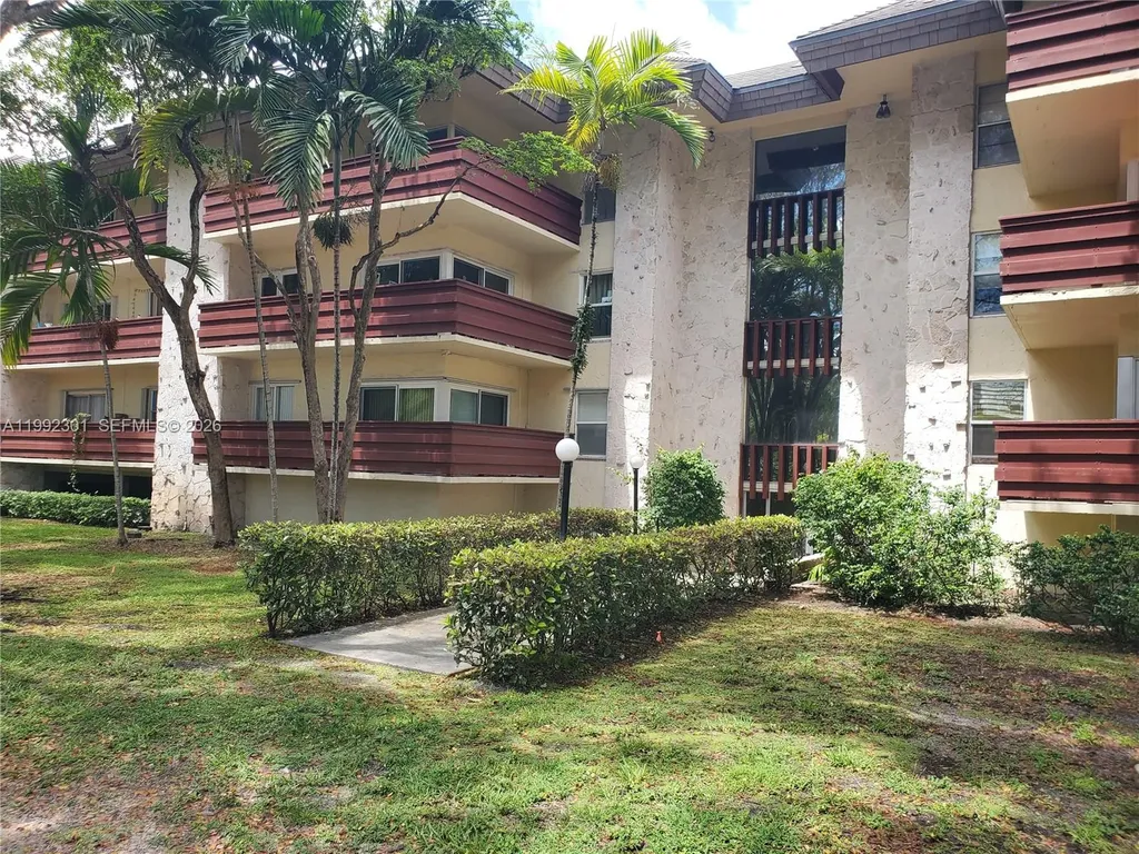 1205 Mariposa Avenue Coral Gables FL 33146