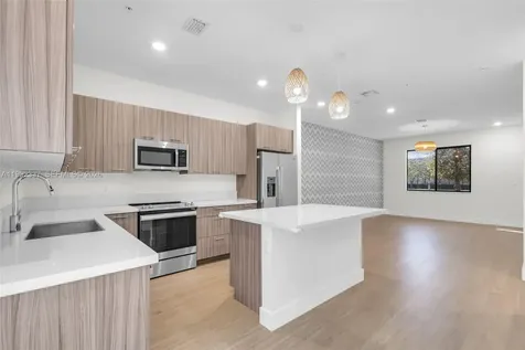 8363 NW 41st Street Doral FL 33166