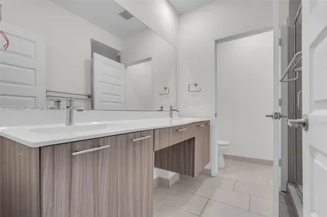 8363 NW 41st Street Doral FL 33166