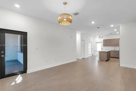 8363 NW 41st Street Doral FL 33166