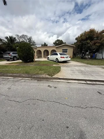 4998 SW 8th Court Margate FL 33068