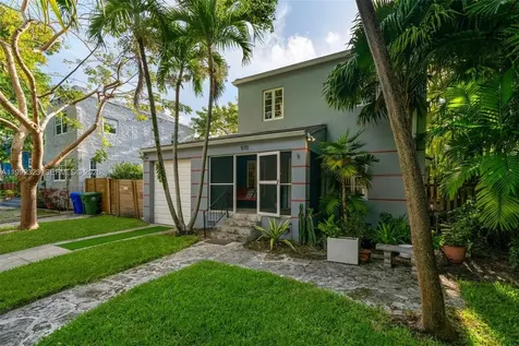 970 NW 10th Avenue Miami FL 33136