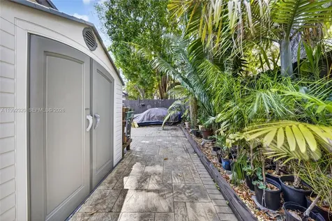 10861 SW 132nd Circle Court Miami FL 33186