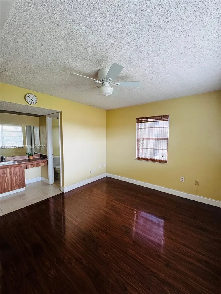 3274 NW 103rd Terrace Coral Springs FL 33065