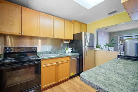 14031 NW 5th Avenue Miami FL 33168