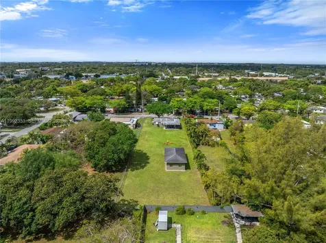 14031 NW 5th Avenue Miami FL 33168