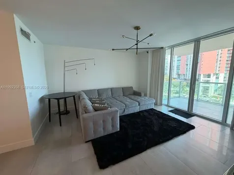 3330 NE 190th Street Aventura FL 33180