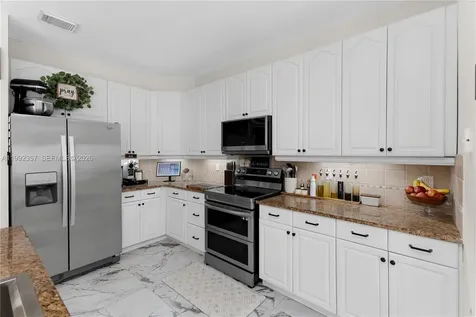 337 SW 188th Terrace Pembroke Pines FL 33029