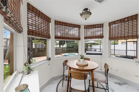 337 SW 188th Terrace Pembroke Pines FL 33029
