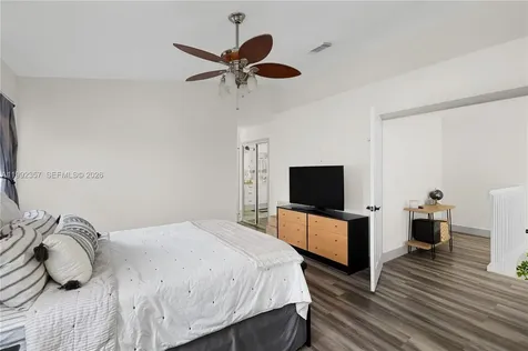 337 SW 188th Terrace Pembroke Pines FL 33029