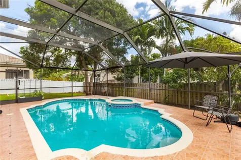 337 SW 188th Terrace Pembroke Pines FL 33029