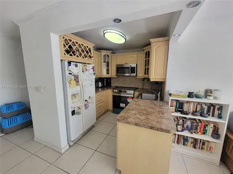 1230 NE 139th Street North Miami FL 33161