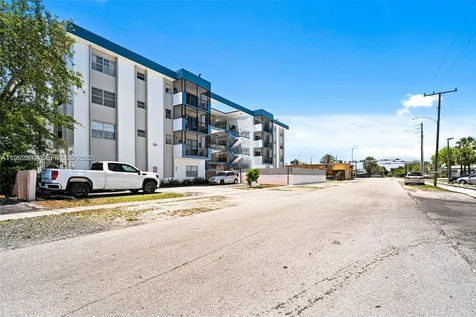 1230 NE 139th Street North Miami FL 33161