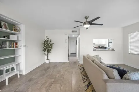 101 Lincoln Court Deerfield Beach FL 33442