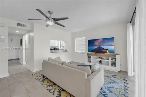 101 Lincoln Court Deerfield Beach FL 33442