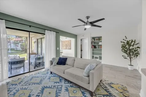 101 Lincoln Court Deerfield Beach FL 33442