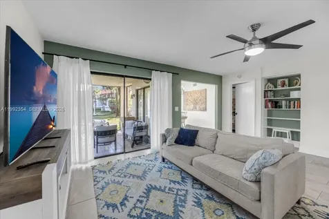 101 Lincoln Court Deerfield Beach FL 33442