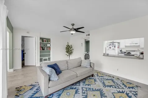 101 Lincoln Court Deerfield Beach FL 33442