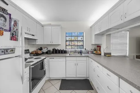 101 Lincoln Court Deerfield Beach FL 33442