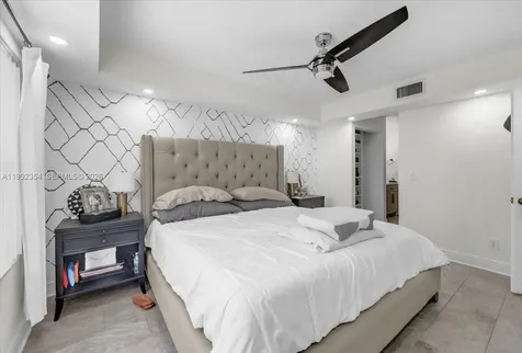 101 Lincoln Court Deerfield Beach FL 33442
