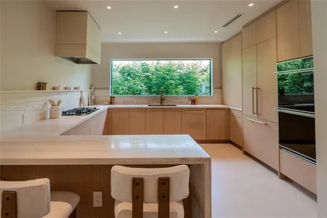 4430 Royal Palm Avenue Miami Beach FL 33140