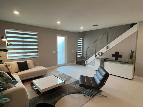 10355 NW 66th Street Doral FL 33178